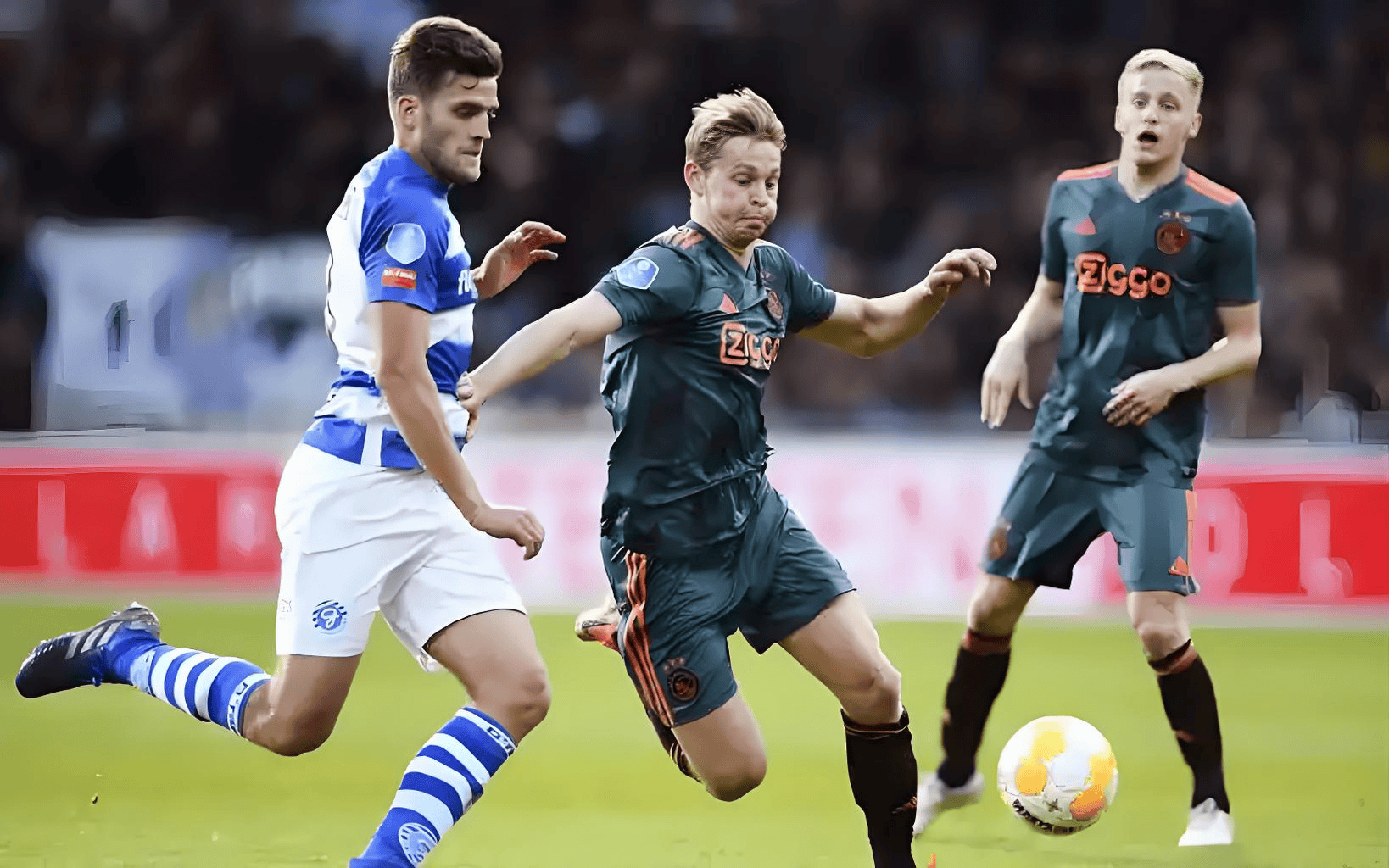 李铁在担任 李铁在担任