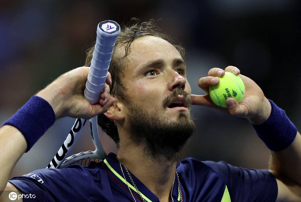 一直被寄予 一直被寄予