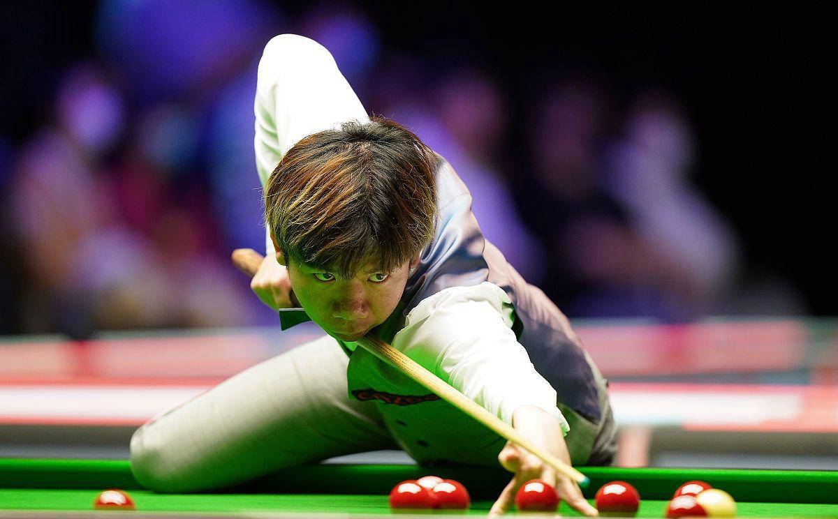 通过精确的 通过精确的