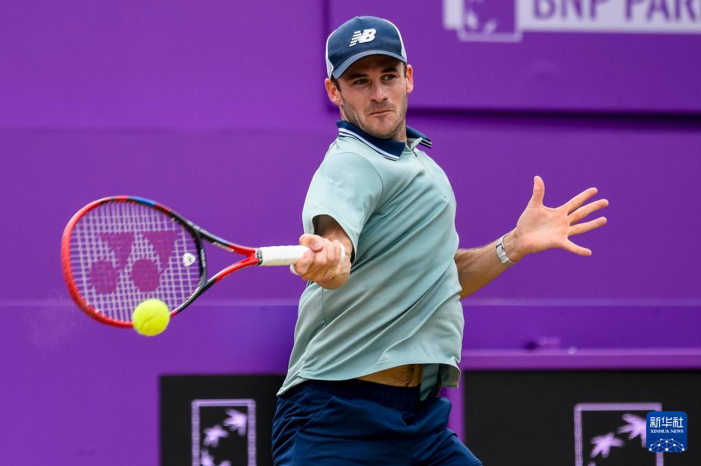 了球队的整 了球队的整