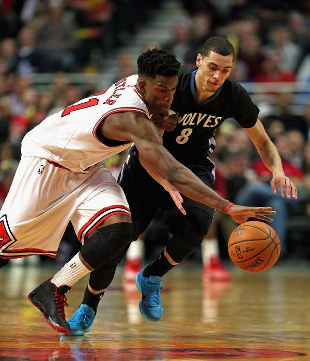 国际舞台上 国际舞台上