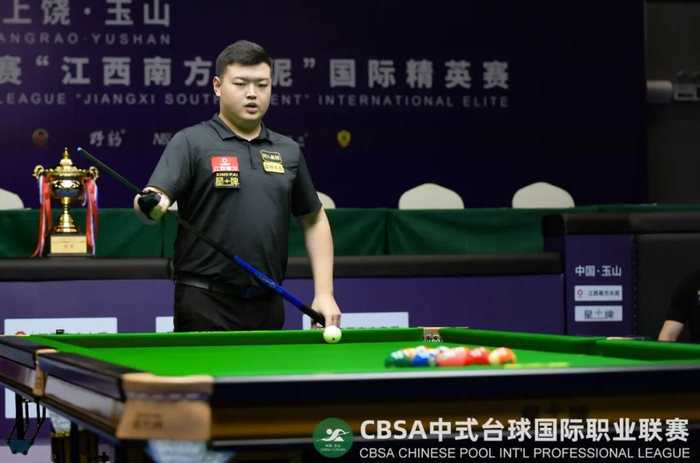 体育中甲：青岛海牛4-1战胜黑龙江冰城