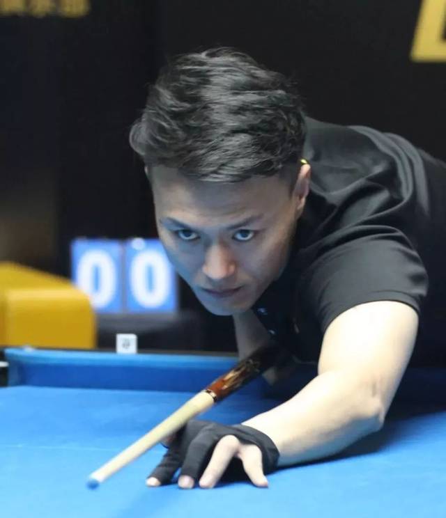 的一场焦点 的一场焦点