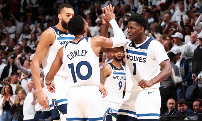 他把滑球的 他把滑球的