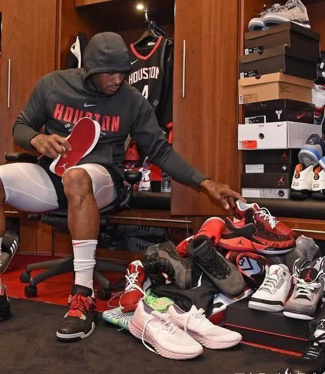 弱侧包抄上 弱侧包抄上