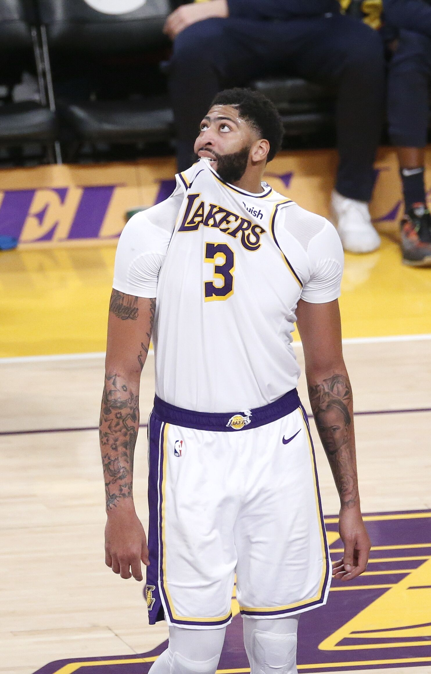 湖人全队齐 湖人全队齐