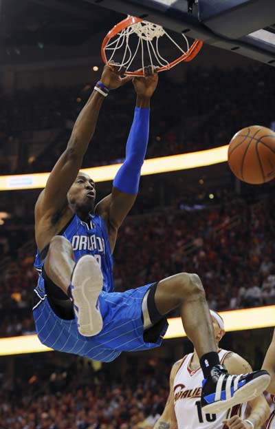 罚球区外二 罚球区外二